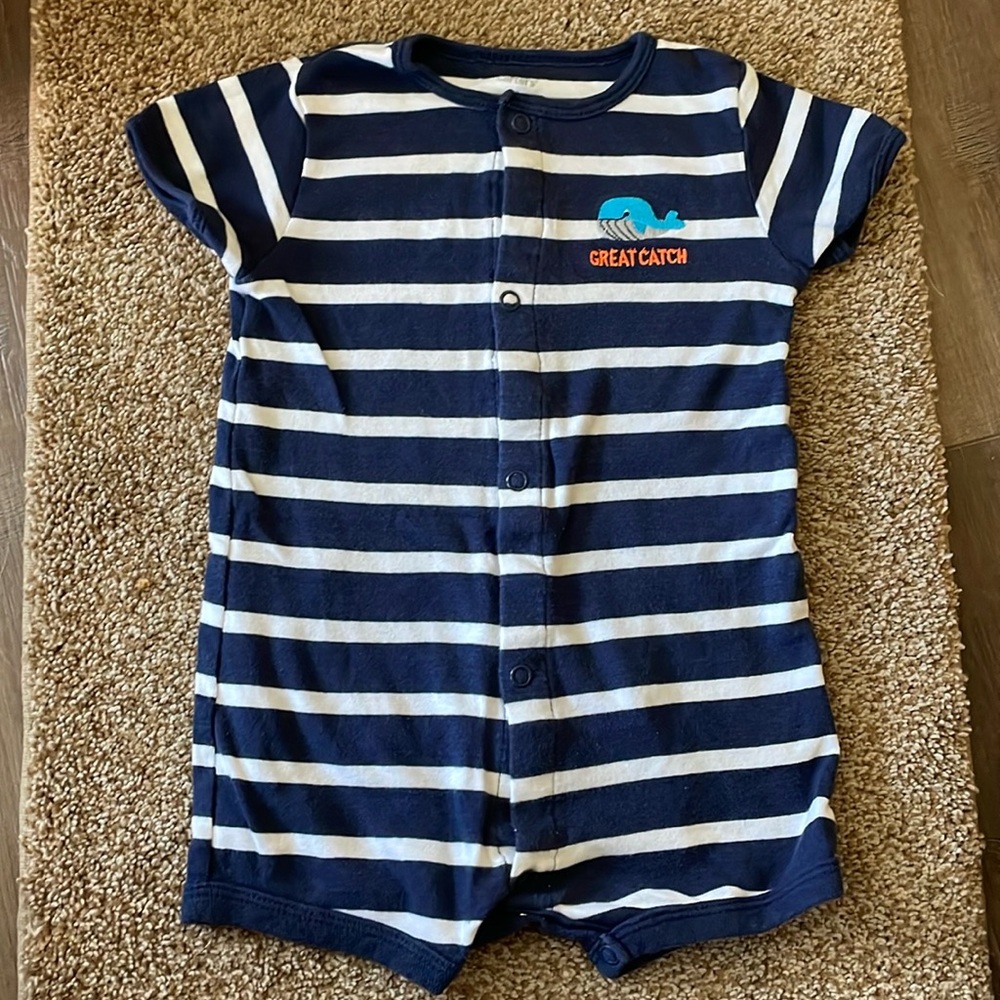 Carter’s Striped romper 9M